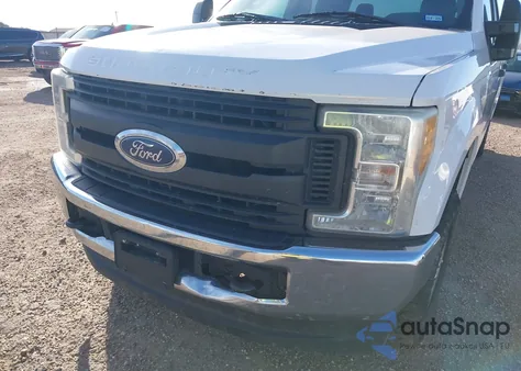 2017 Ford F-250 Xl из США, поврежденный, VIN 1FT7W2B64HEE93772